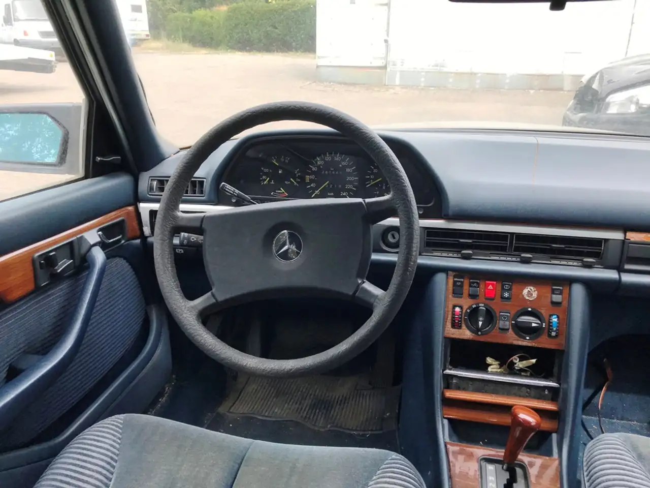Mercedes-Benz 280 SEL Automatik/Klima/El.Schiebedach, foto 7