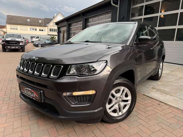 Imagine Jeep Compass Sport FWD Kamera 48tkm 8-Fach Tüv Neu