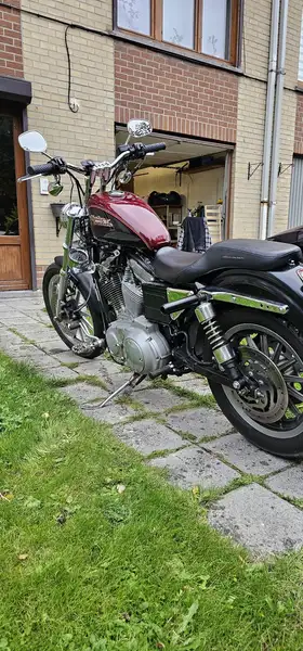 Harley-Davidson Sportster 883 - foto 3