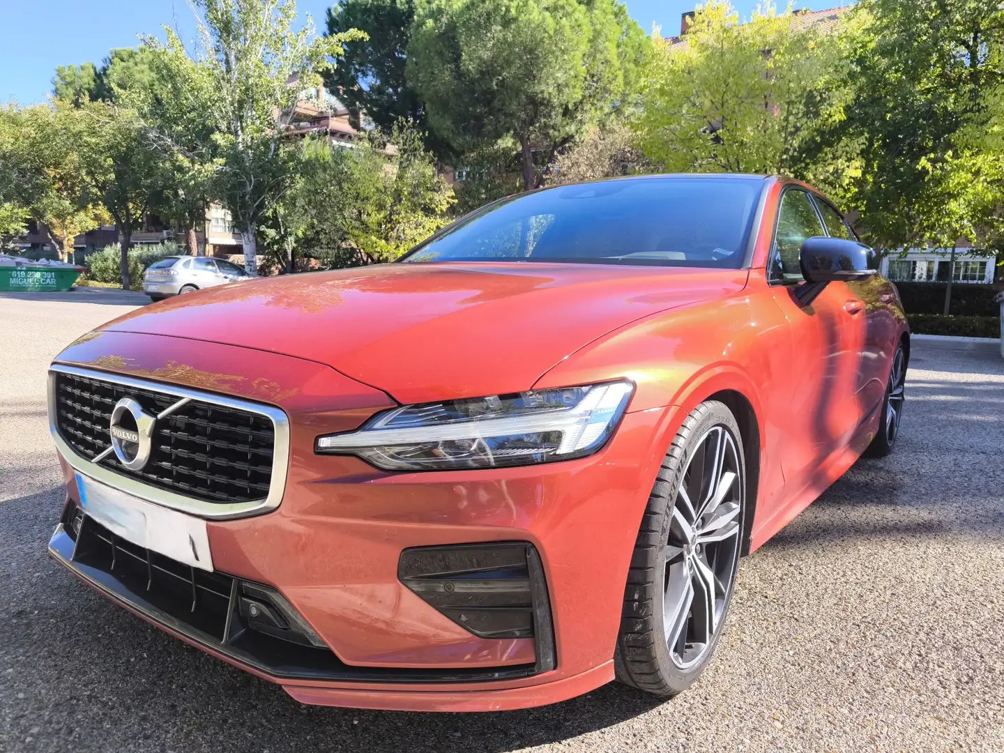 Volvo S60 T5 R-Design Aut. - 1