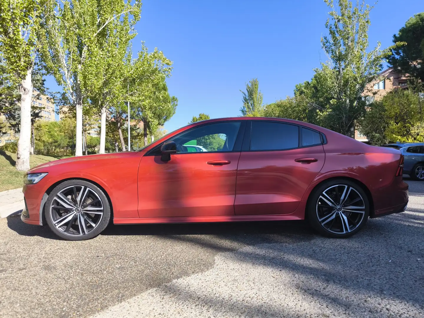 Volvo S60 T5 R-Design Aut. - 2