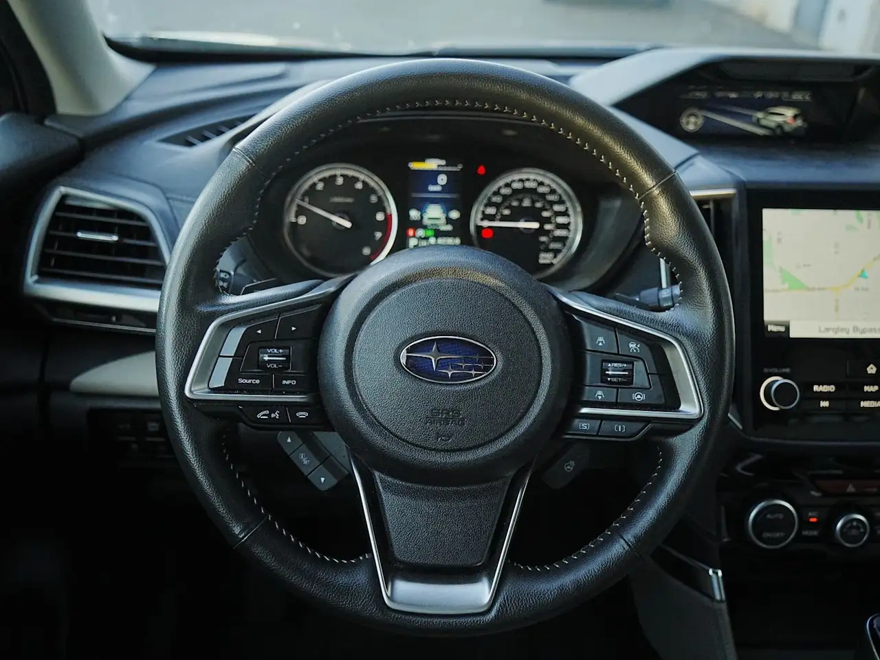 Subaru Forester снимка Subaru Forester