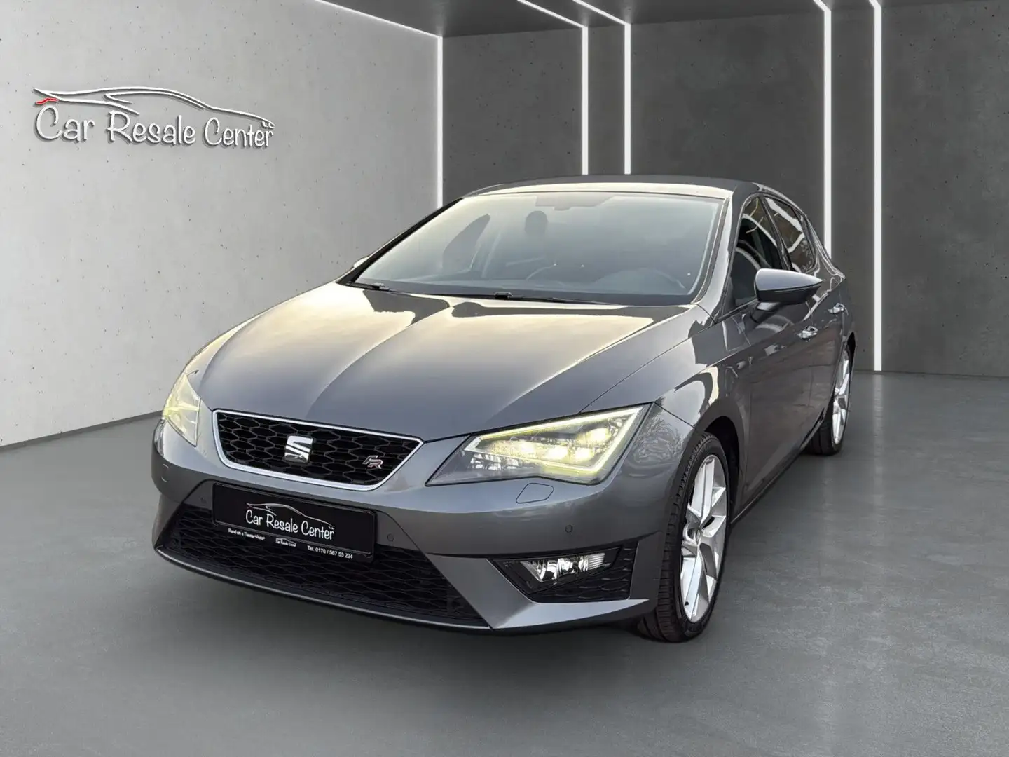 SEAT Leon LEON FR 1.4 TSI 5-Türig LED+SHZ+KLIMA+PDC+18ZOLL Grau - 1