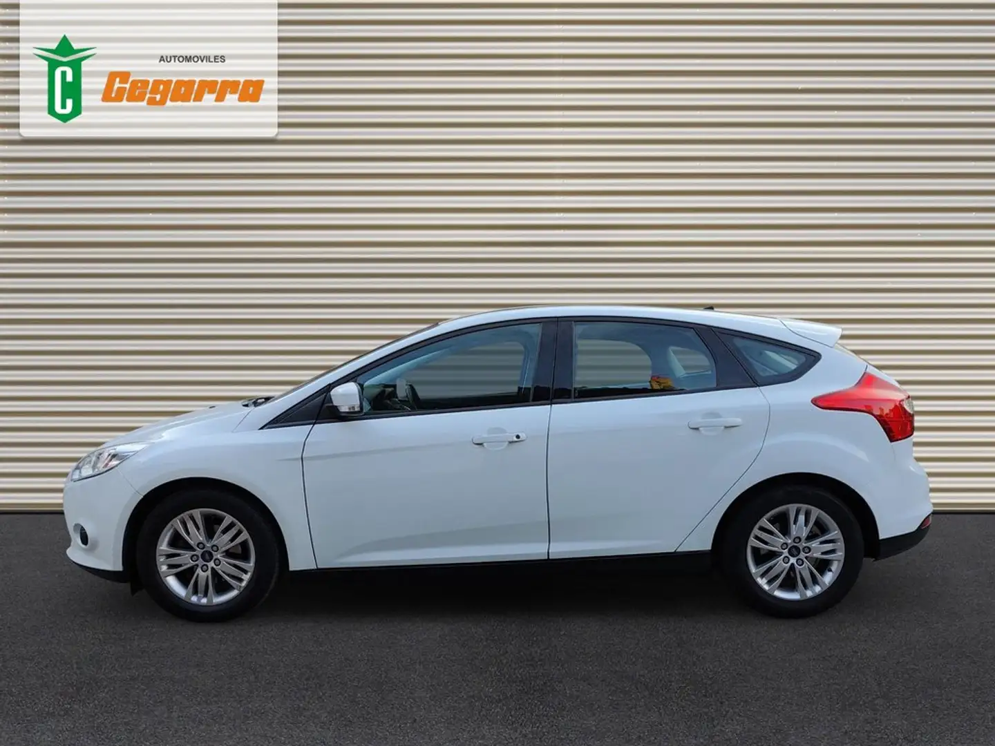 Ford Focus 1.0 EcoB. A-S-S 125cv EcoBoost Edition Blanco - 2