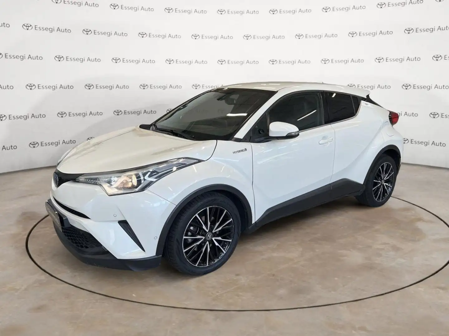 Toyota C-HR 1.8 Hybrid E-CVT Lounge Bianco - 1