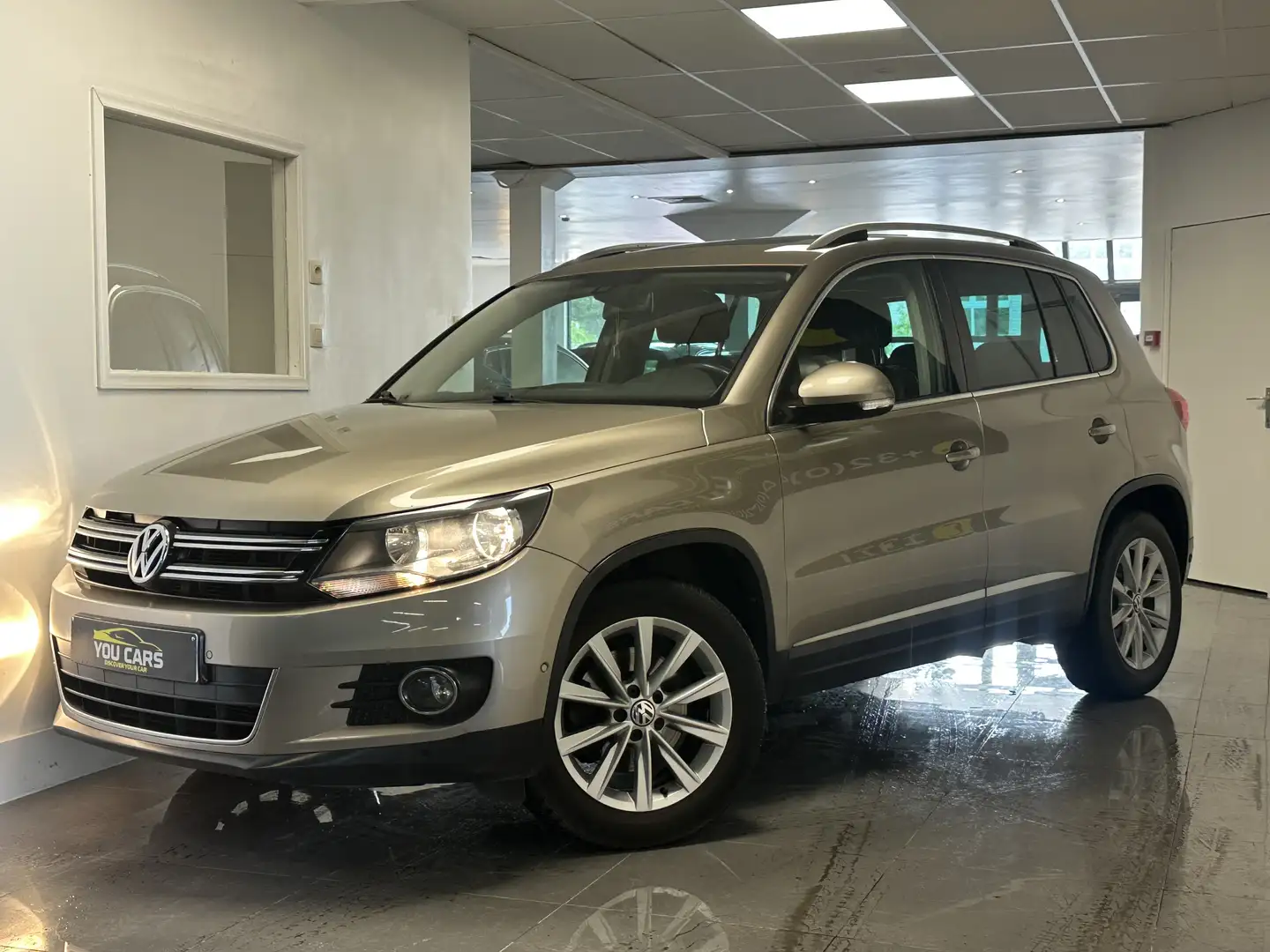 Volkswagen Tiguan 1.4 TSI DSG BlueMotion Technology CityScape Beige - 2