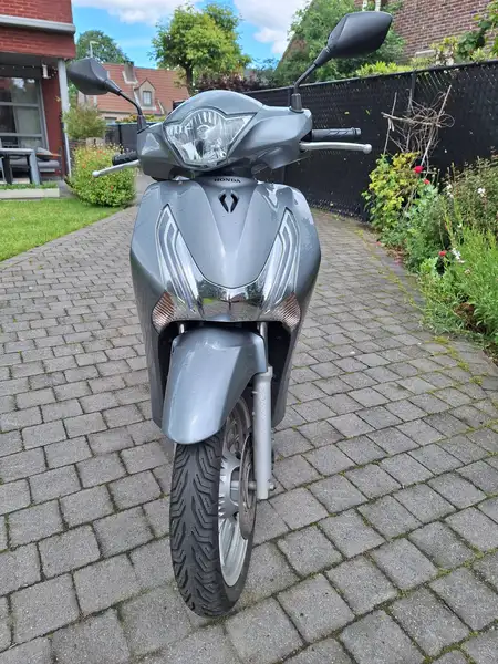 Honda SH 125 - foto 2