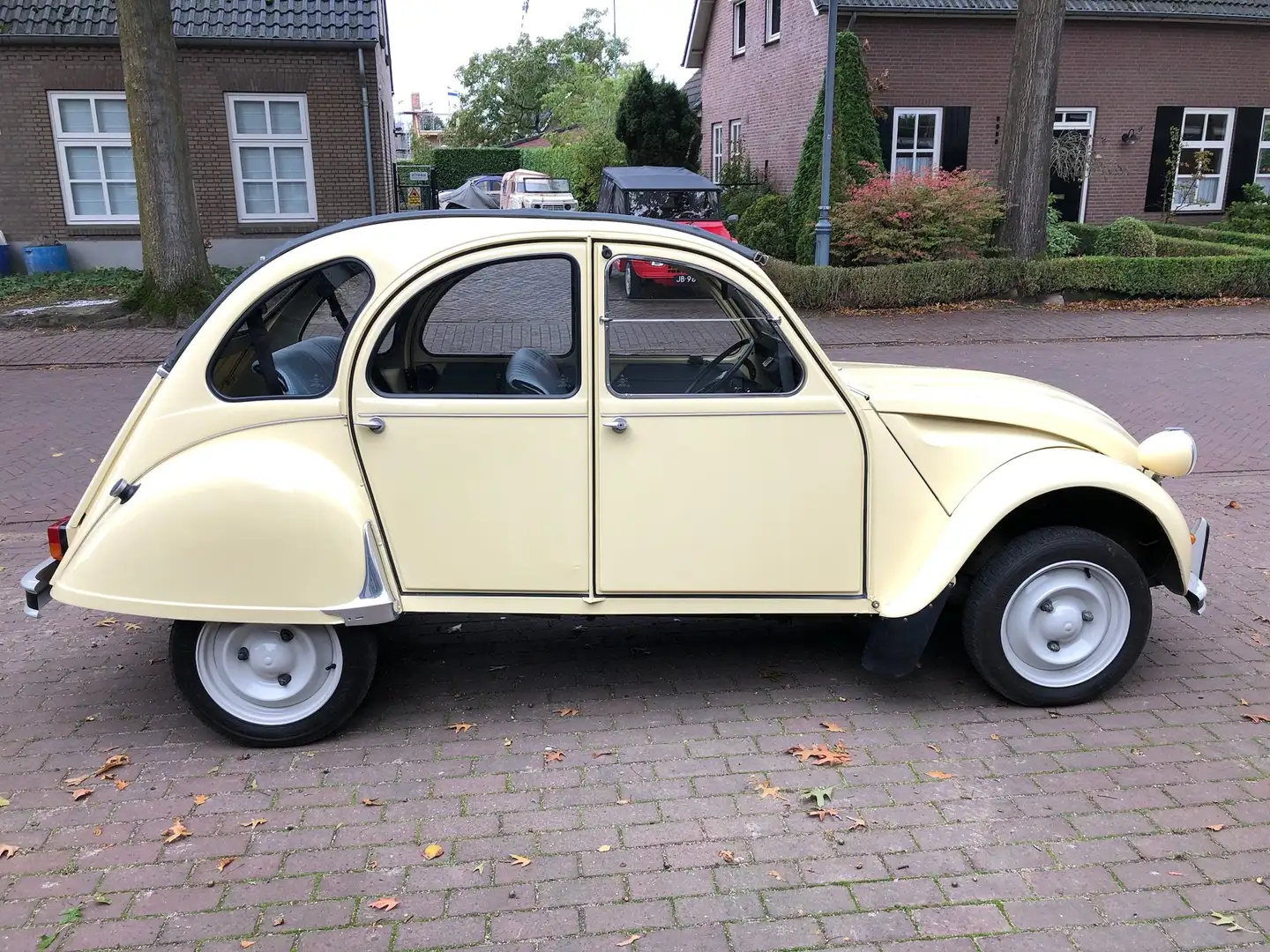 Citroen 2CV 2 CV 6 Charleston Geel - 2