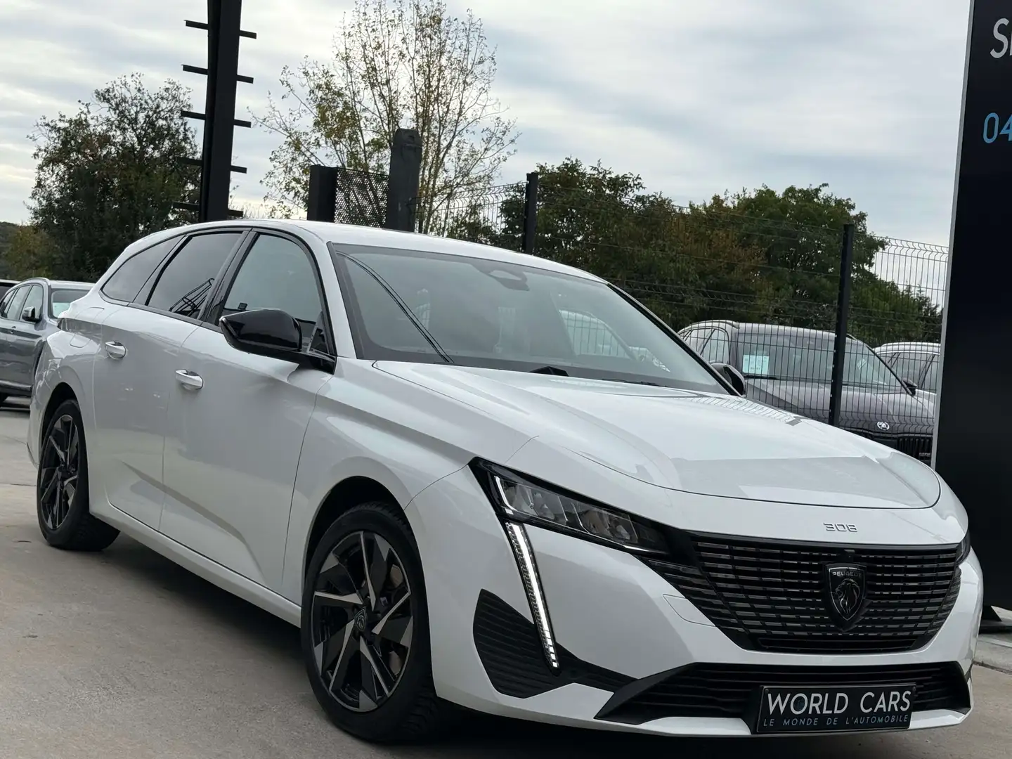 Peugeot 308 SW 1.2 PureTech Allure Pack S FULL OPTIONS GARANTI Blanc - 2