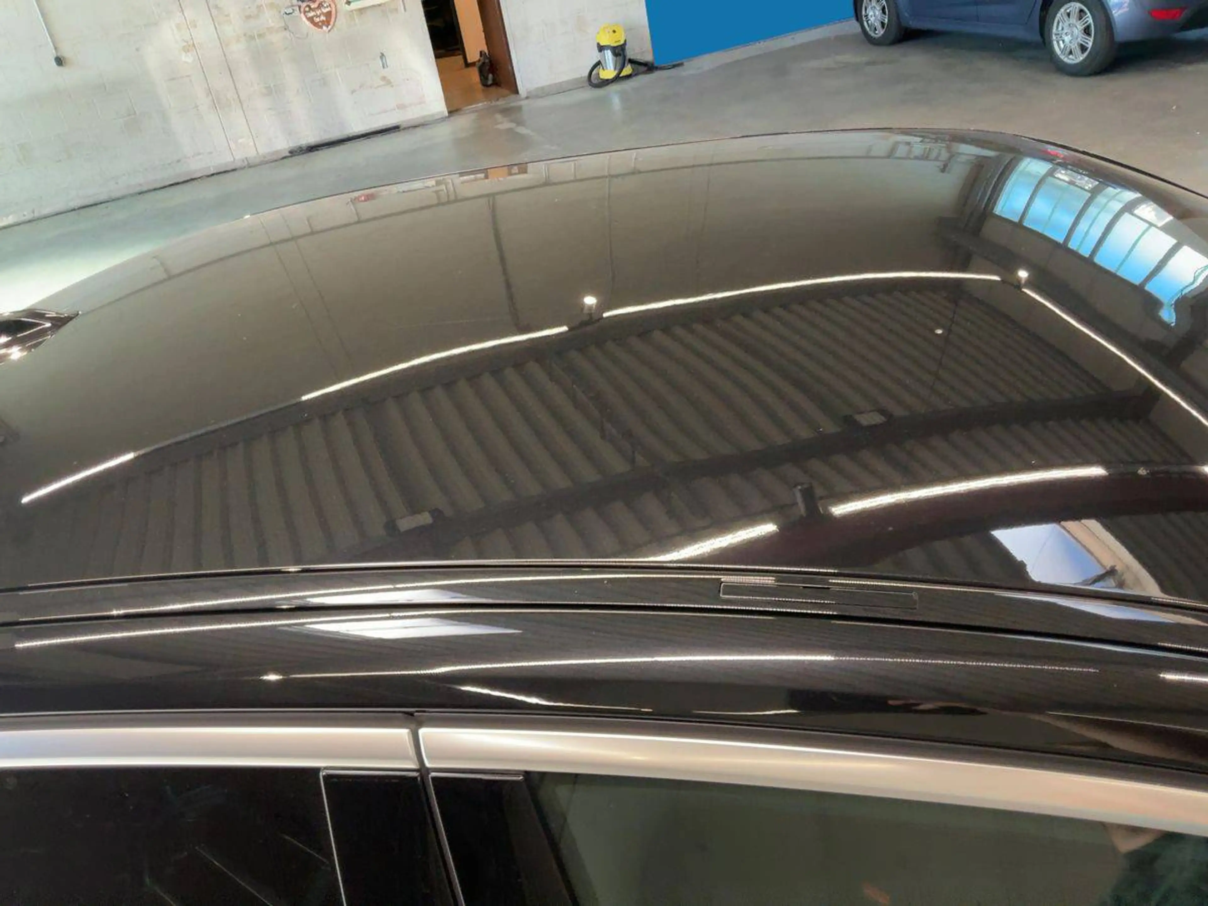 BMW i5 40 eDrive — photo 10