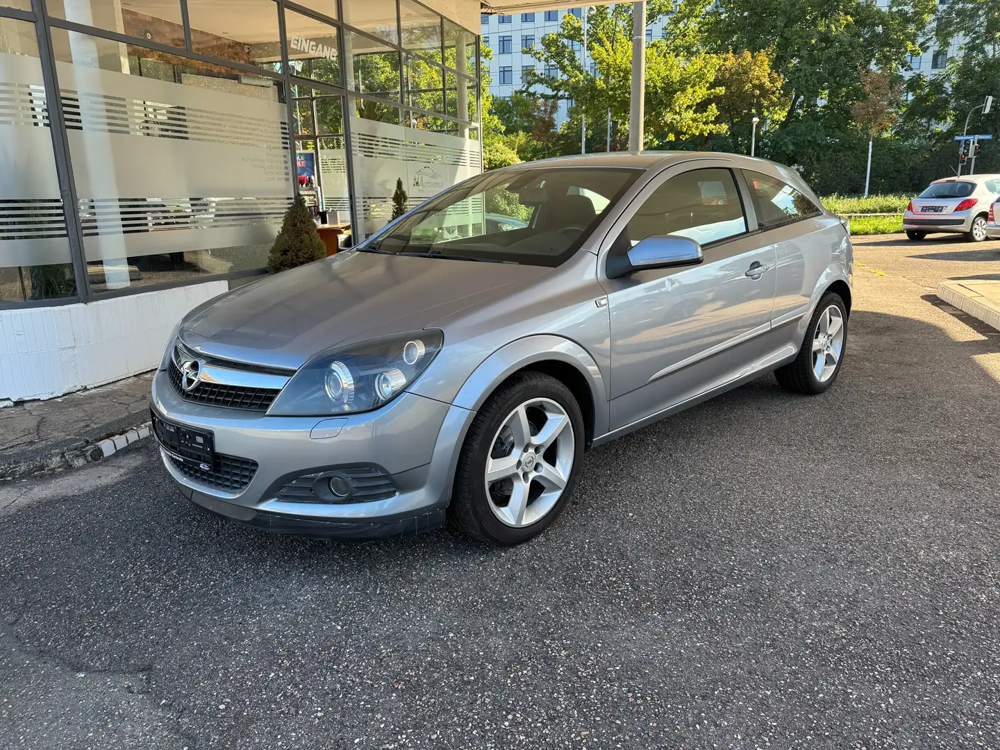 Opel Astra Sport, GTC aus 1. Hand Grau - 1