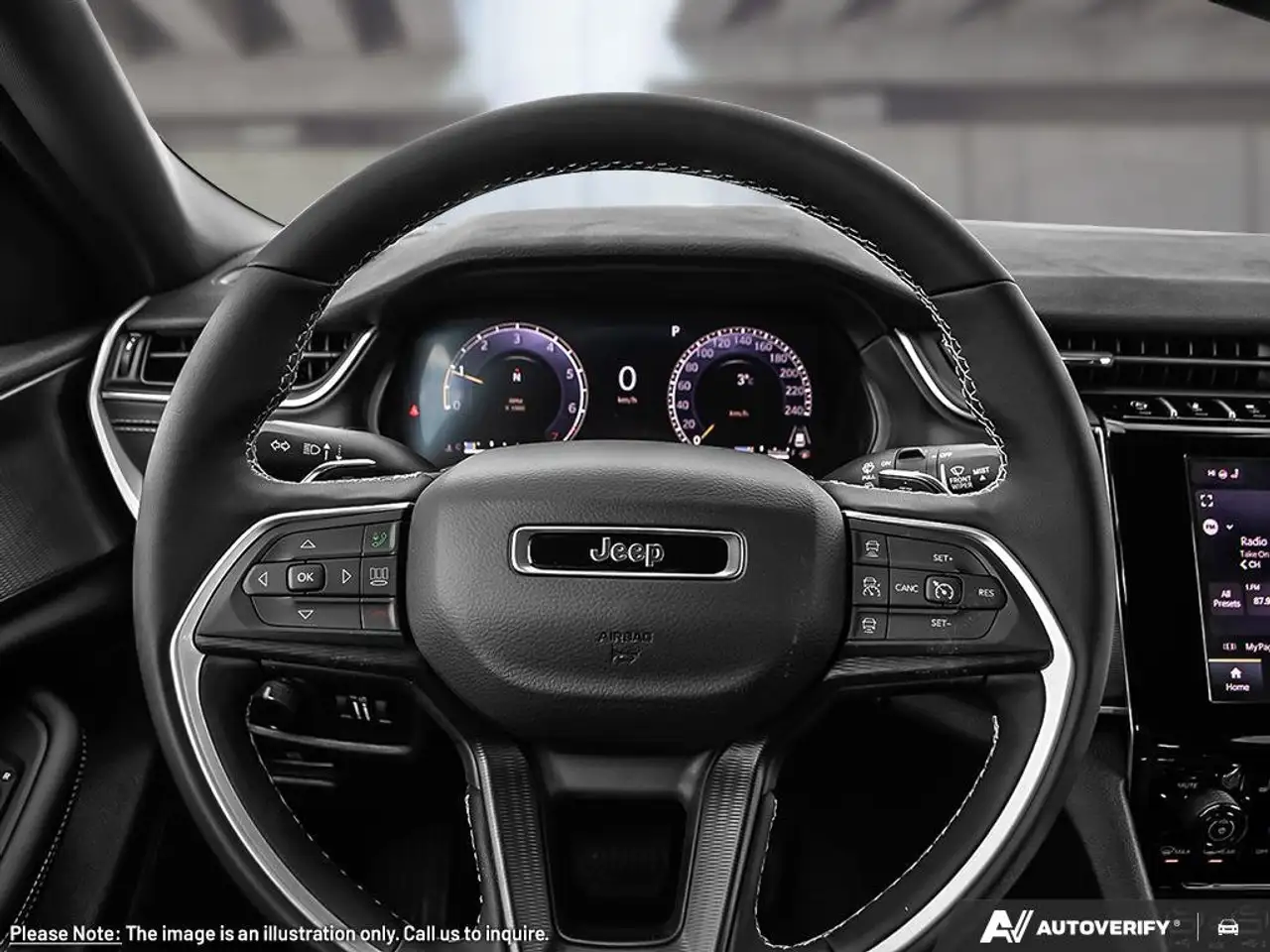 Jeep Grand Cherokee снимка Jeep Grand Cherokee