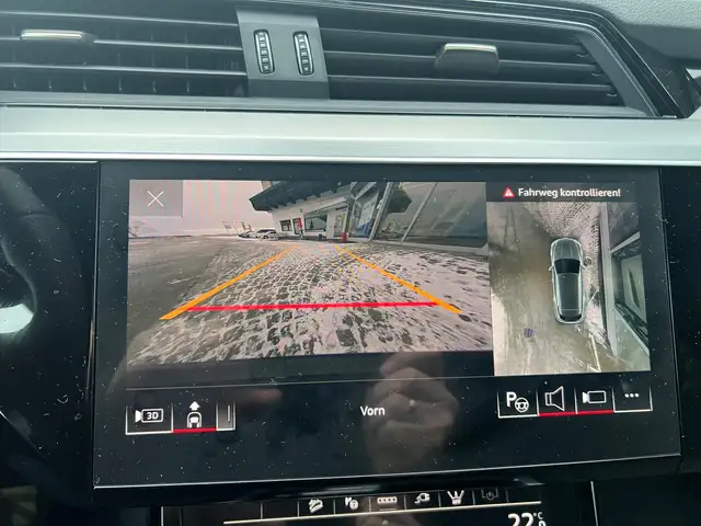 Audi Q8 55 e-tron quattro business Ansicht 20