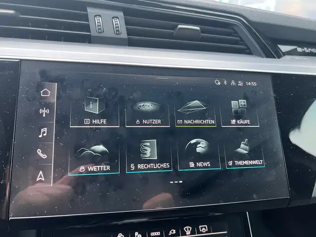 Audi Q8 55 e-tron quattro business Ansicht 22