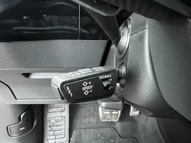 Audi Q8 55 e-tron quattro business Ansicht 16