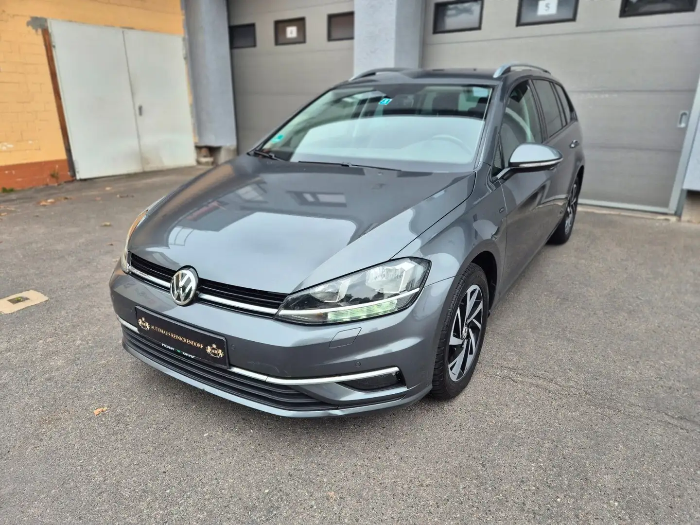 Volkswagen Golf VII Variant Join Start-Stopp Aut. NAVI.TEMP Grau - 1