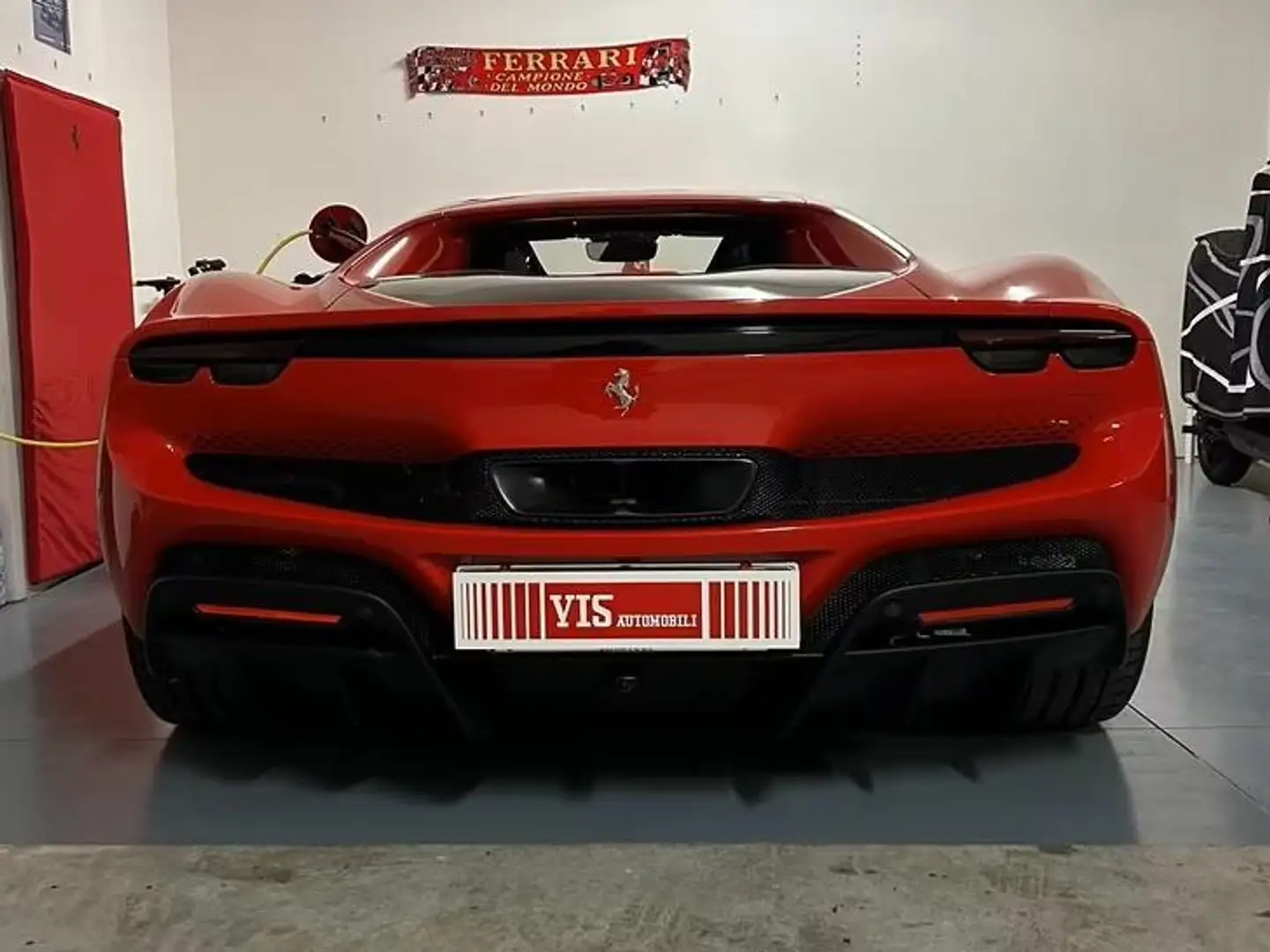 Ferrari 296 Estensione Garanzia Ibrido/Plug-in fino al 2032 Rojo - 2