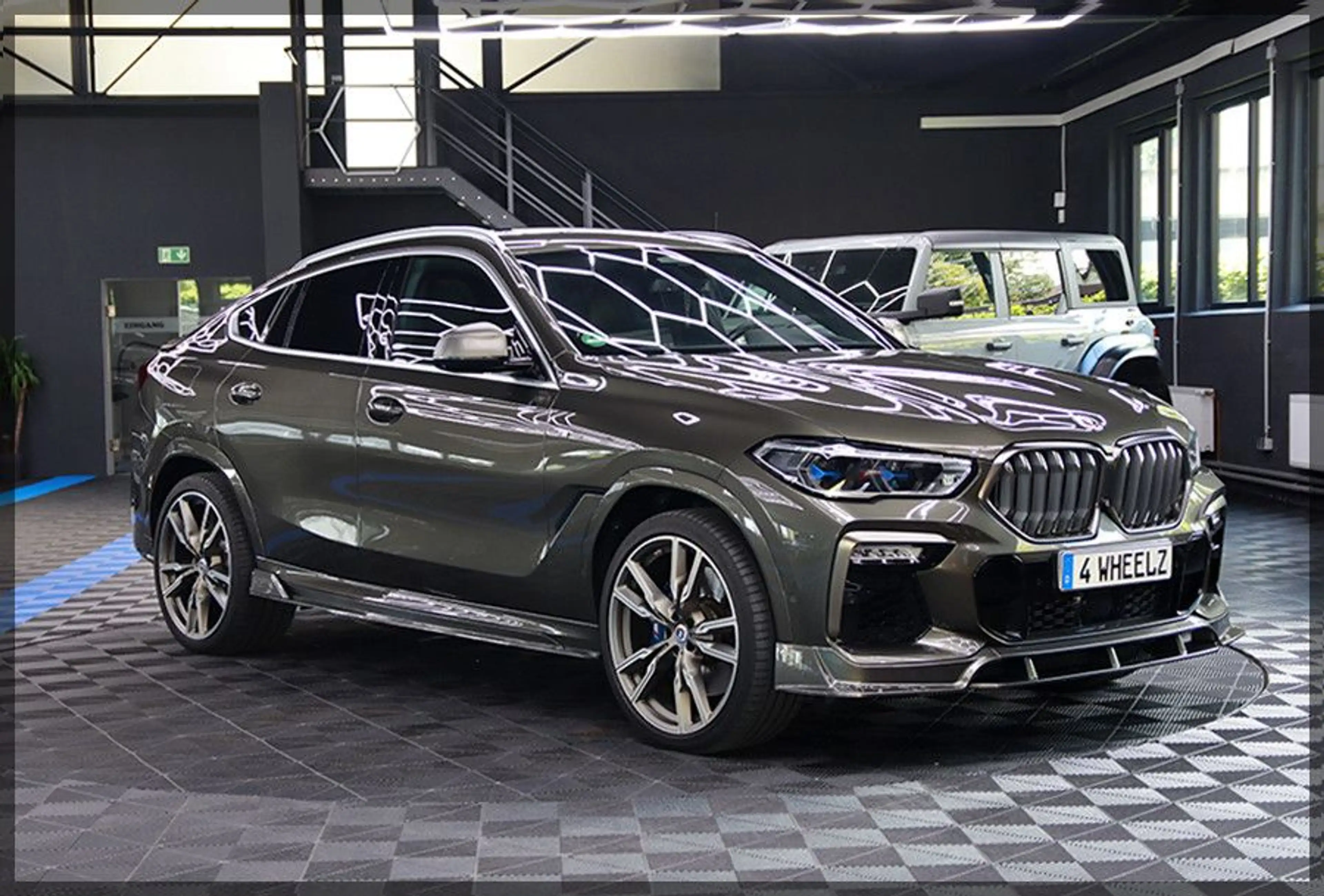 BMW X6 M50 i INDIVIDUAL / CAM / PANO / GARANTIE