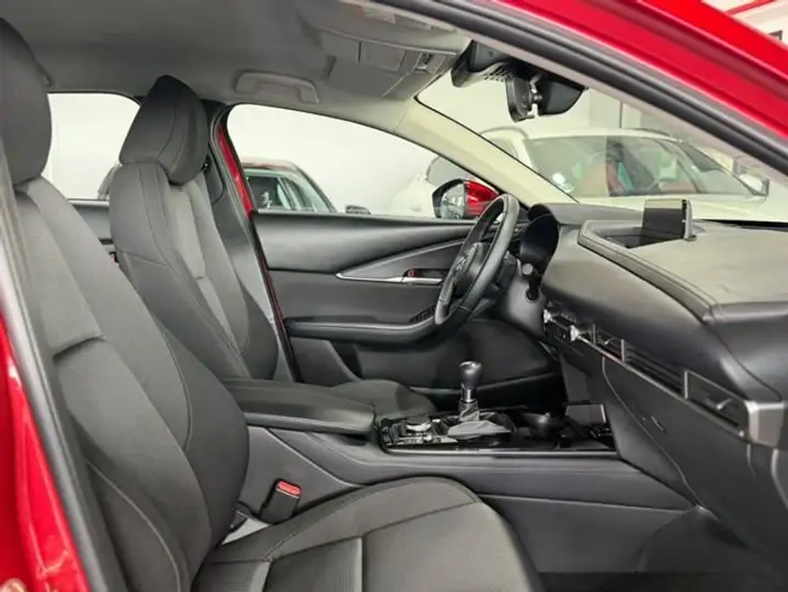 Mazda CX-30 2026, foto 31