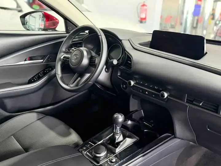 Mazda CX-30 2026, foto 13