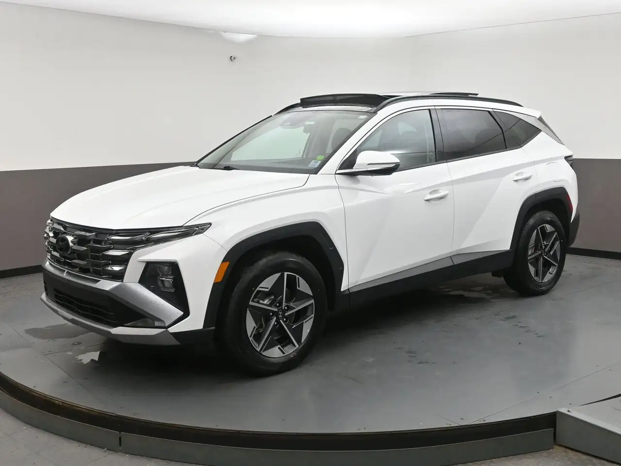 Hyundai TUCSON снимка Hyundai TUCSON