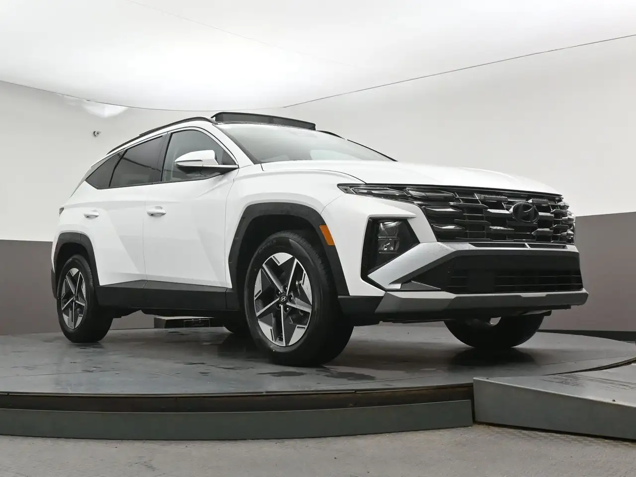 Hyundai TUCSON снимка Hyundai TUCSON