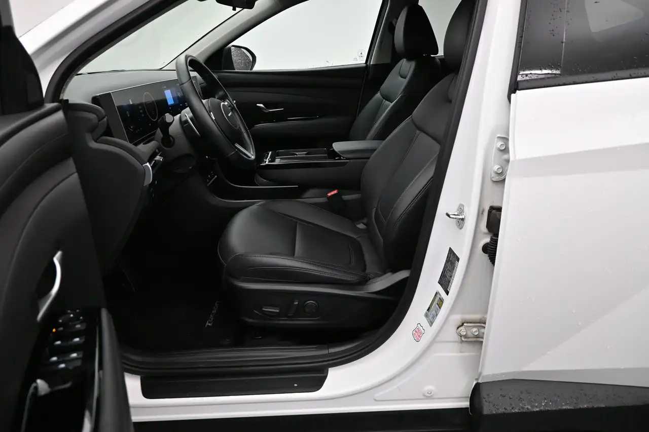 Hyundai TUCSON снимка Hyundai TUCSON