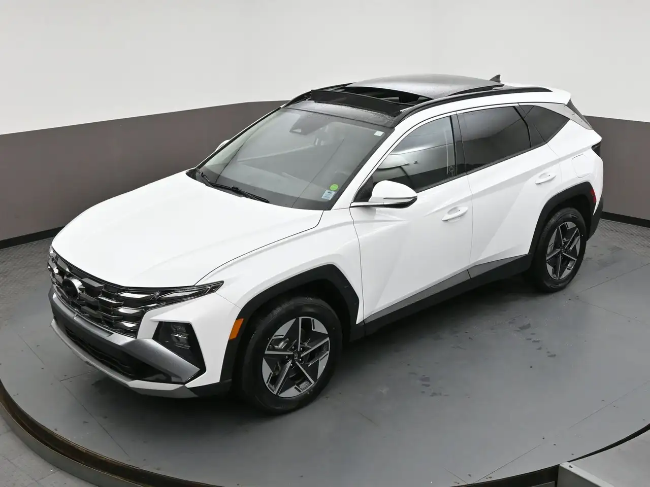 Hyundai TUCSON снимка Hyundai TUCSON