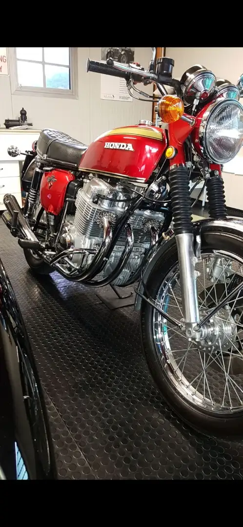 Honda CB 750 four K1 Rojo - 1
