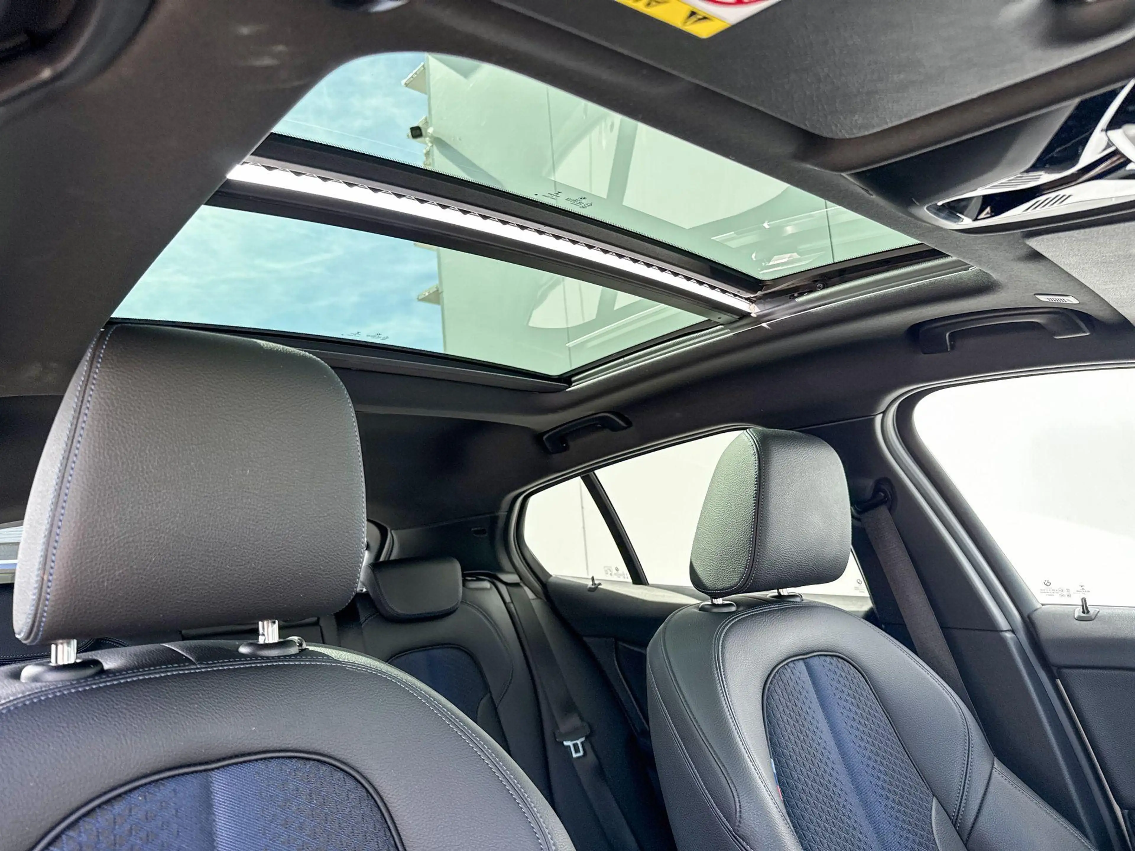 BMW 120 1 Serie 120i M-Sport Panorama Dak / Stuurwielrand — photo 7
