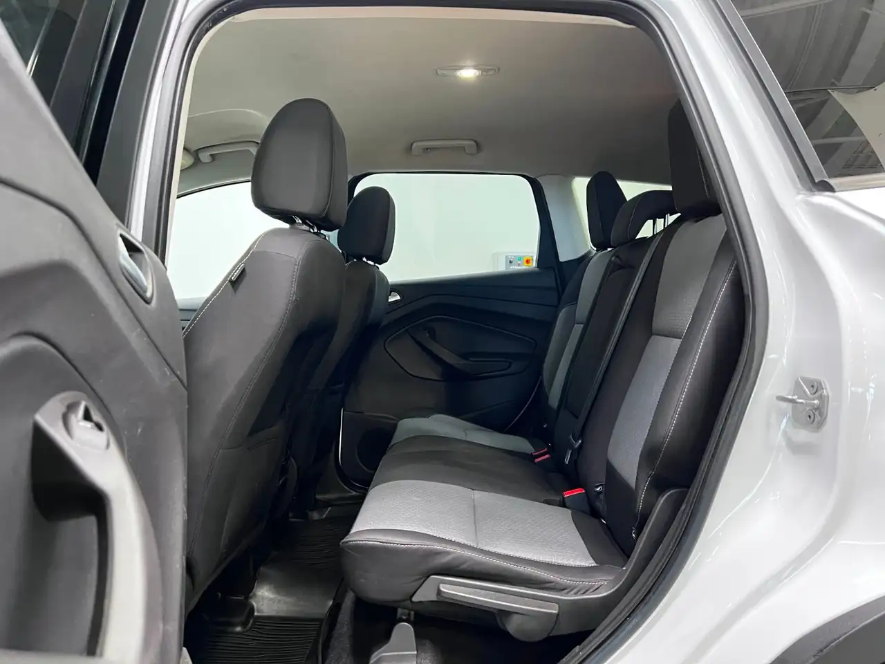 Ford Escape photo Ford Escape