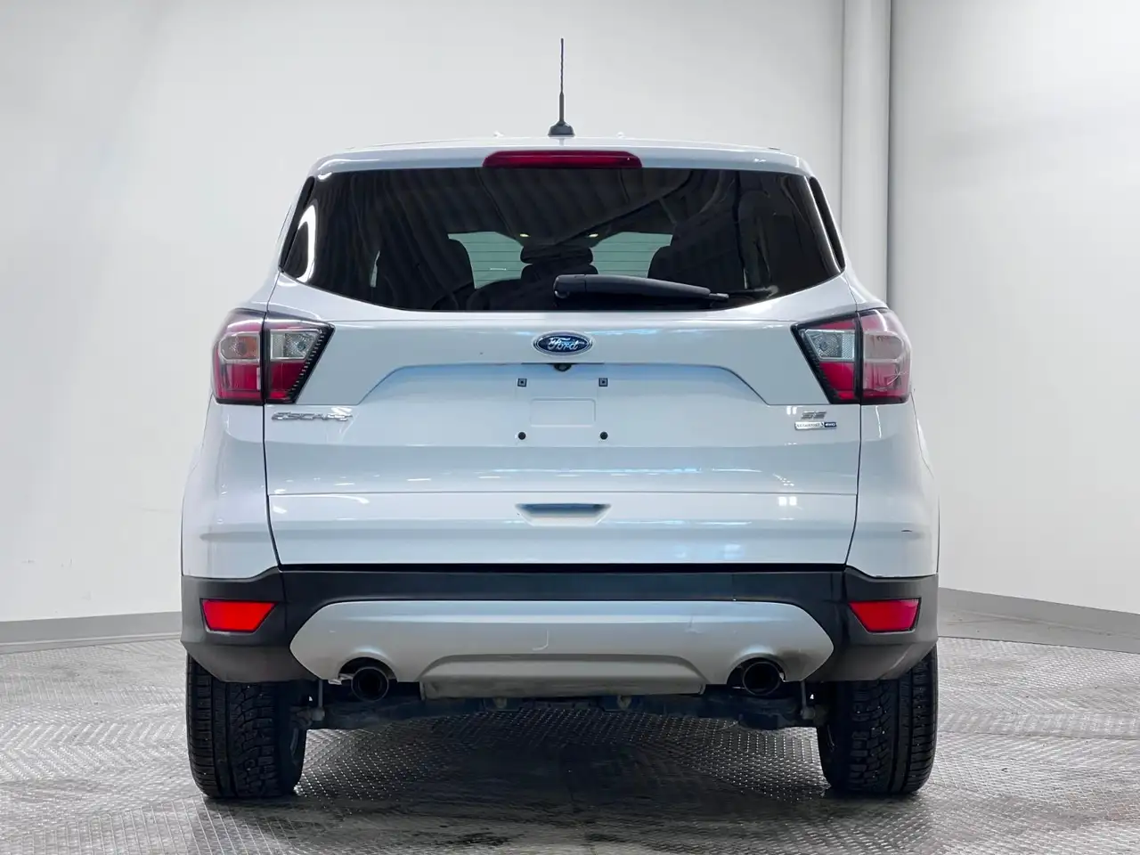 Ford Escape photo Ford Escape