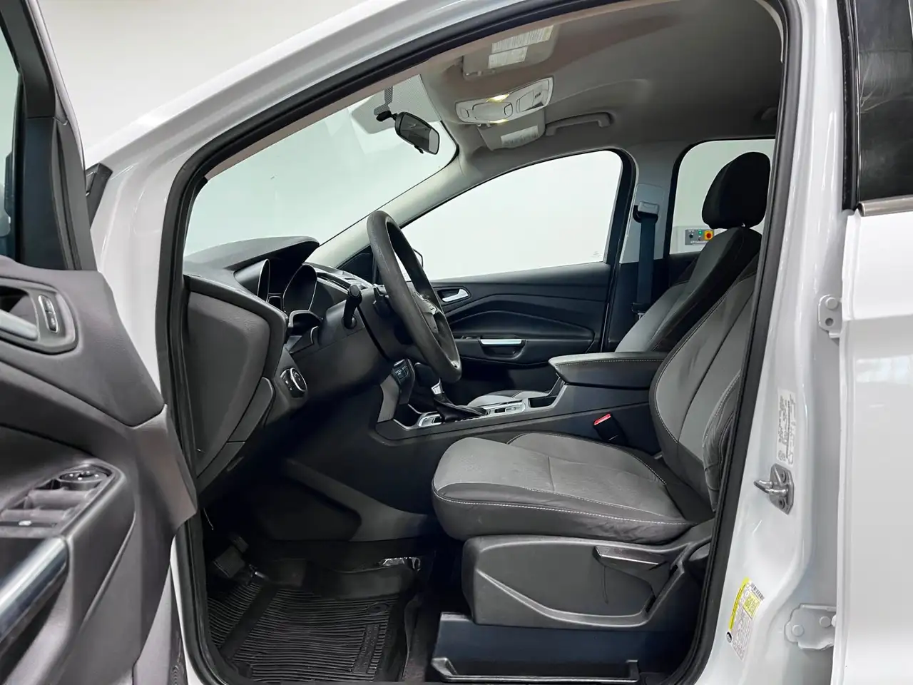 Ford Escape photo Ford Escape