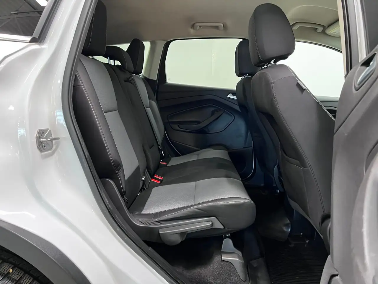 Ford Escape photo Ford Escape