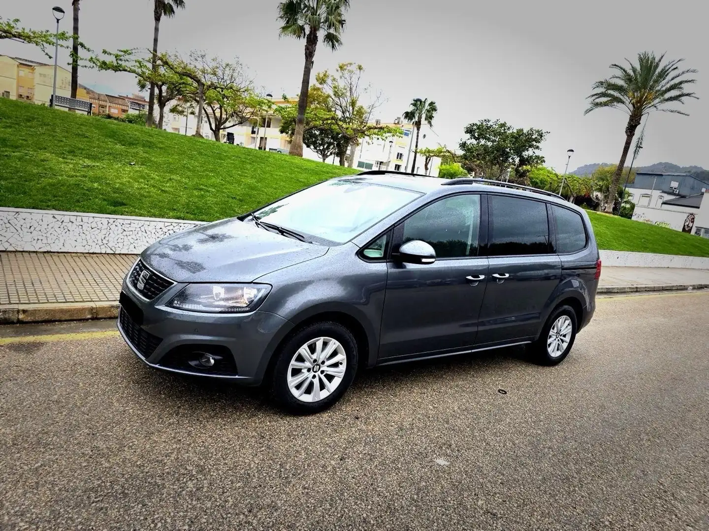 SEAT Alhambra 2.0 TDI 110kw 150ch Gris - 1