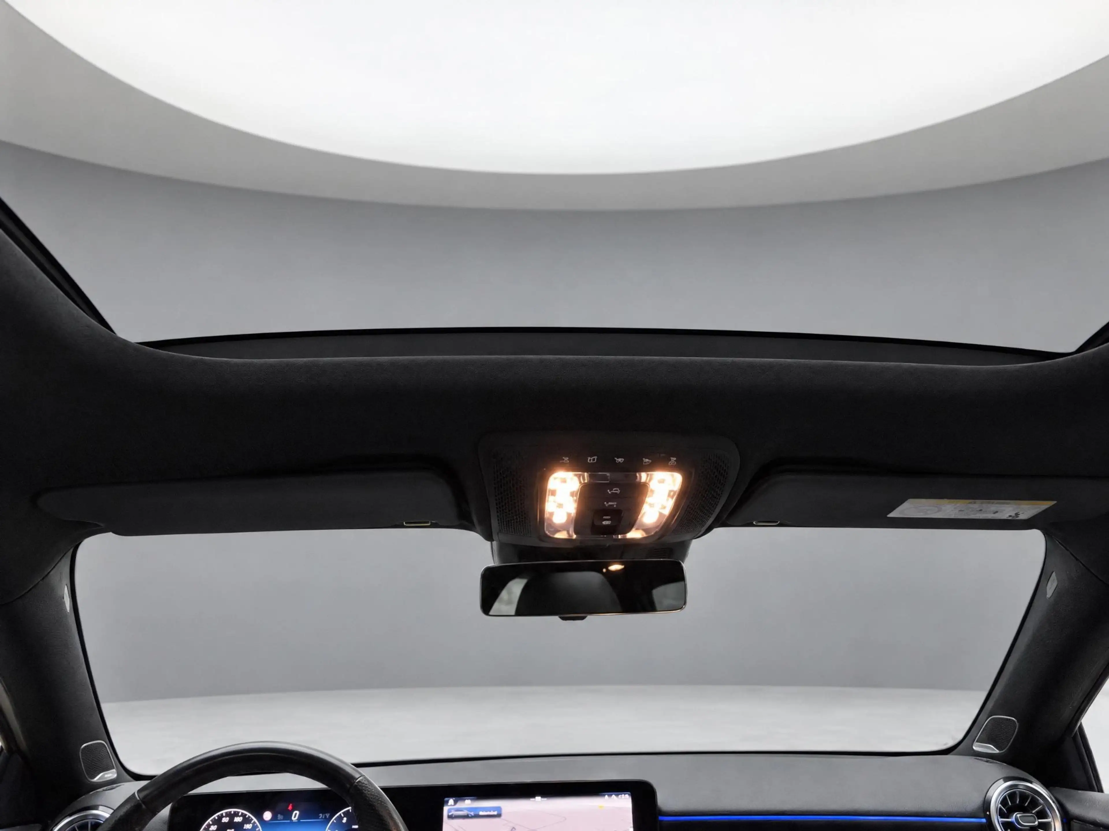 Mercedes-Benz A 180 AMG Line | Panoramadak | BURMESTER | — photo 6