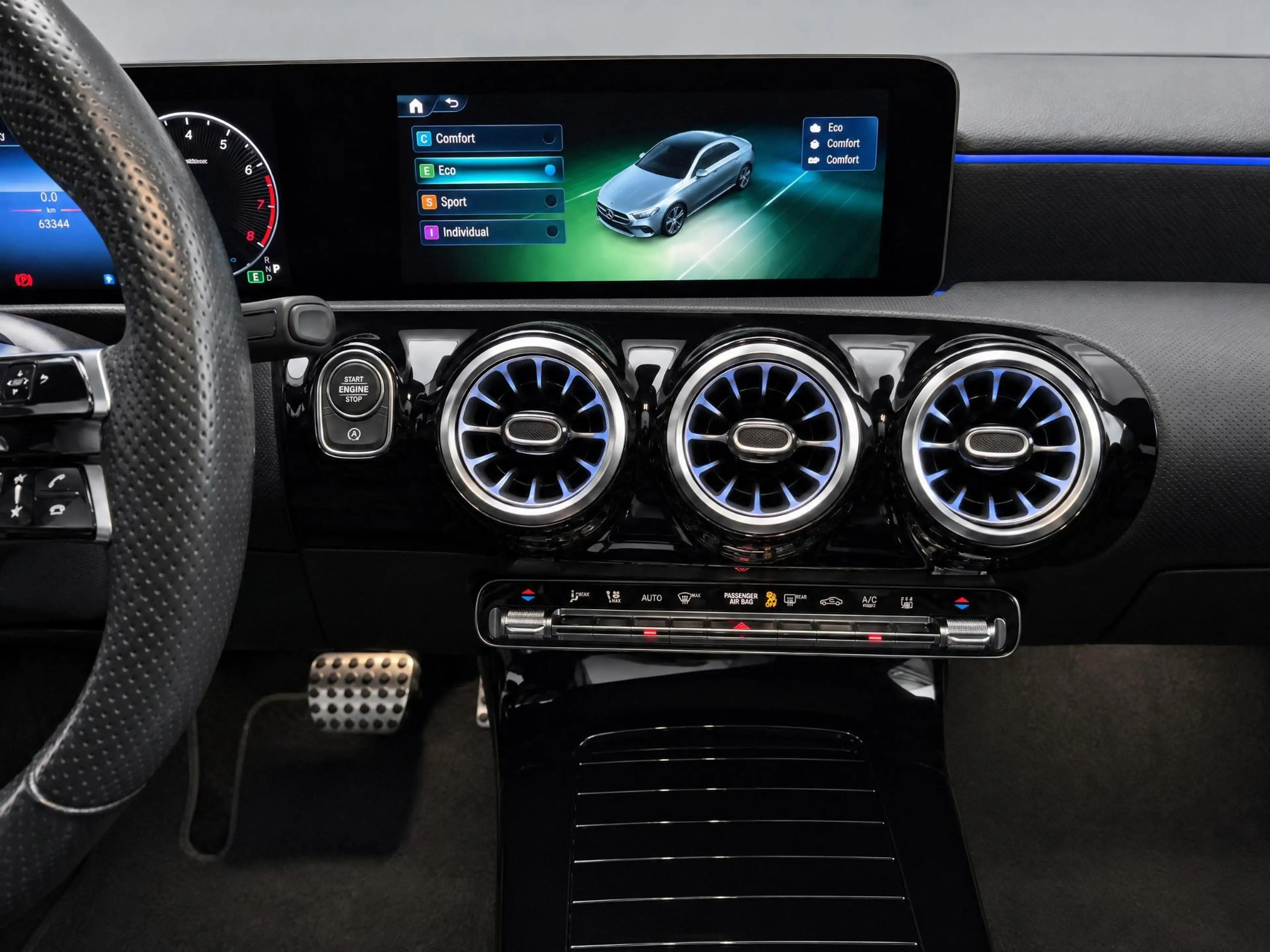 Mercedes-Benz A 180 AMG Line | Panoramadak | BURMESTER | — photo 14