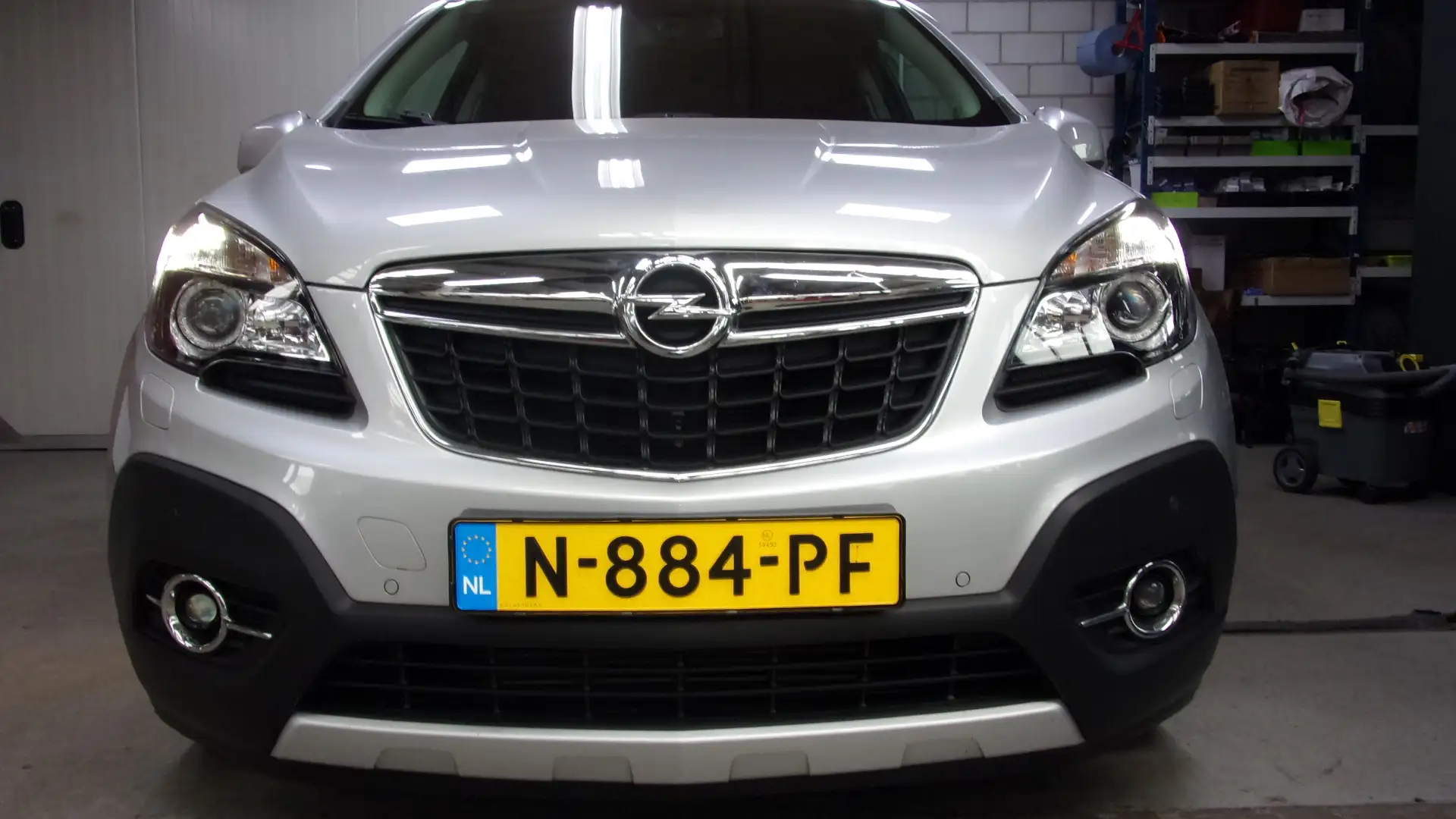 Opel Mokka 1.4 Turbo 140PK AUT Edition Grau - 1