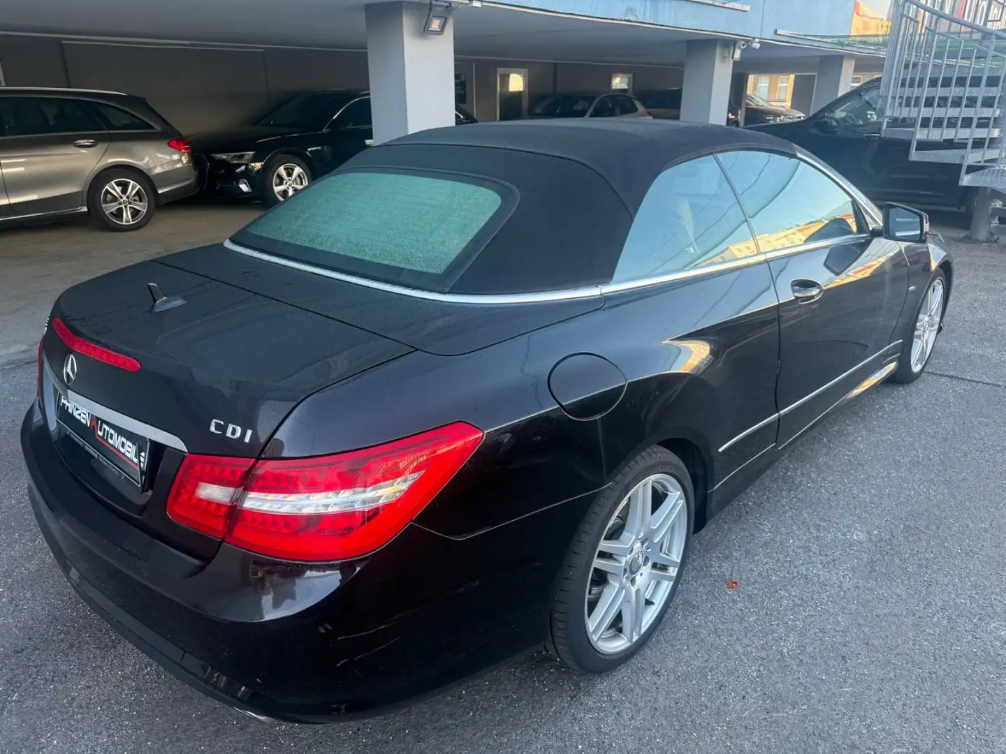 Mercedes-Benz E 350 CDI AMG*AUT*HARMAN*R.CAM*COMMAND Schwarz - 2
