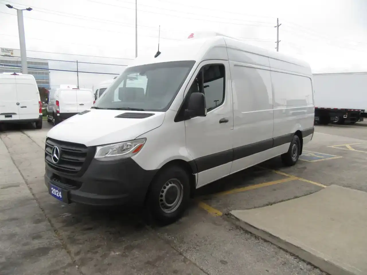 Mercedes-Benz Sprinter снимка Mercedes-Benz Sprinter