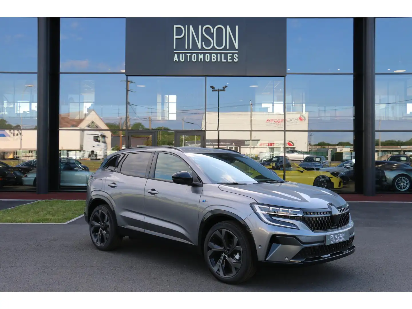 Renault Austral Austral 1.2 E-Tech Hybride - 200 - BVA multi-modes Gris - 1