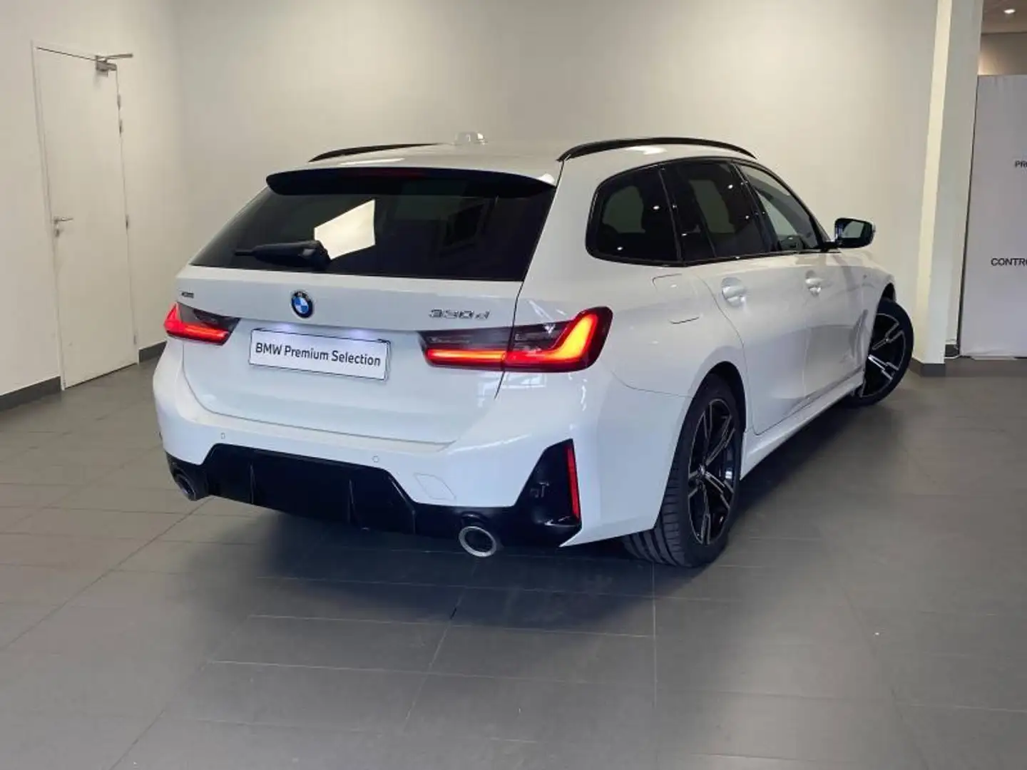 BMW 330 330dA xDrive 286ch M Sport Blanc - 2