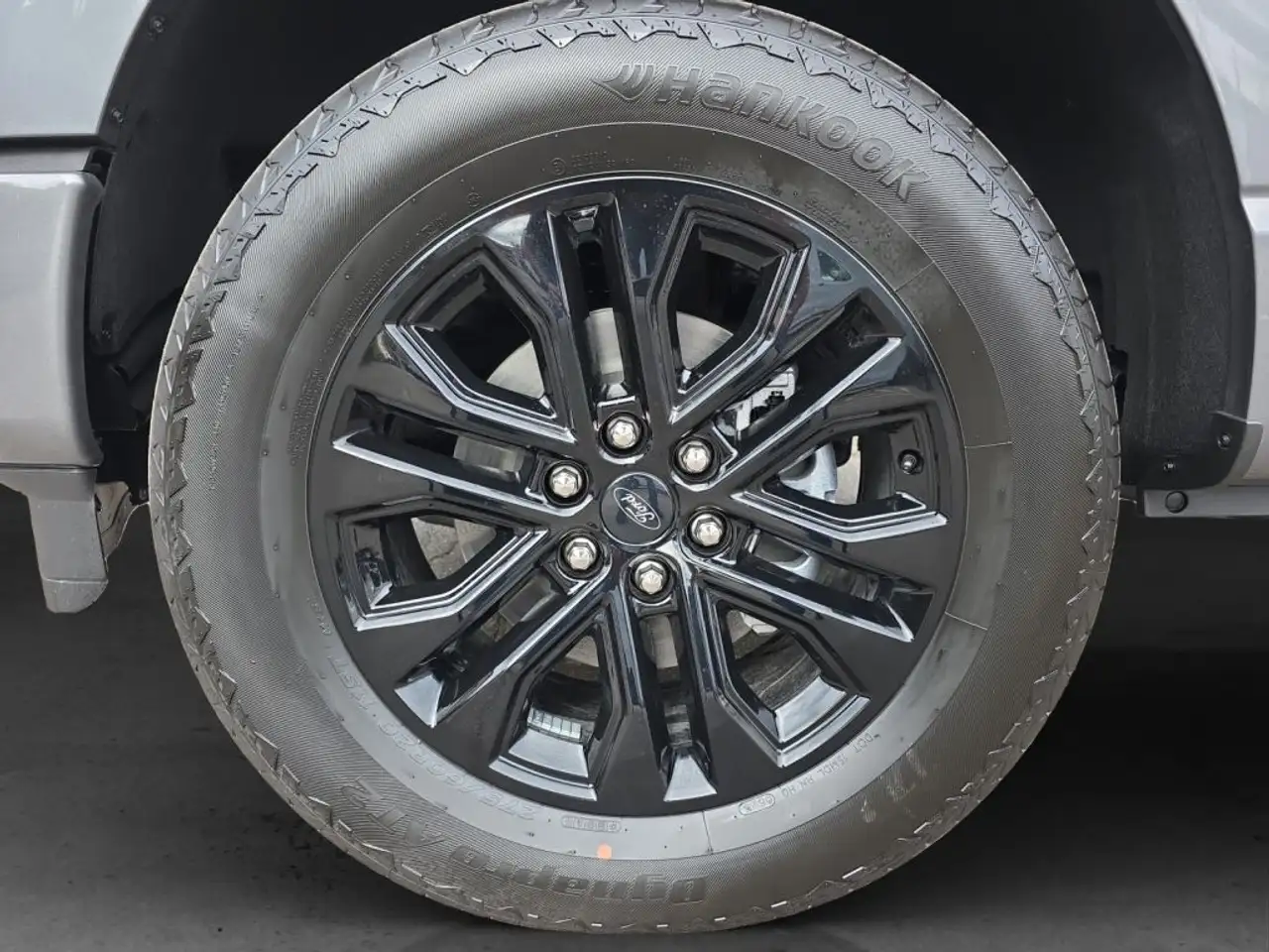 Ford F 150 V8 Black Edition Lariat MJ 2025 deutsche Ausführun 14