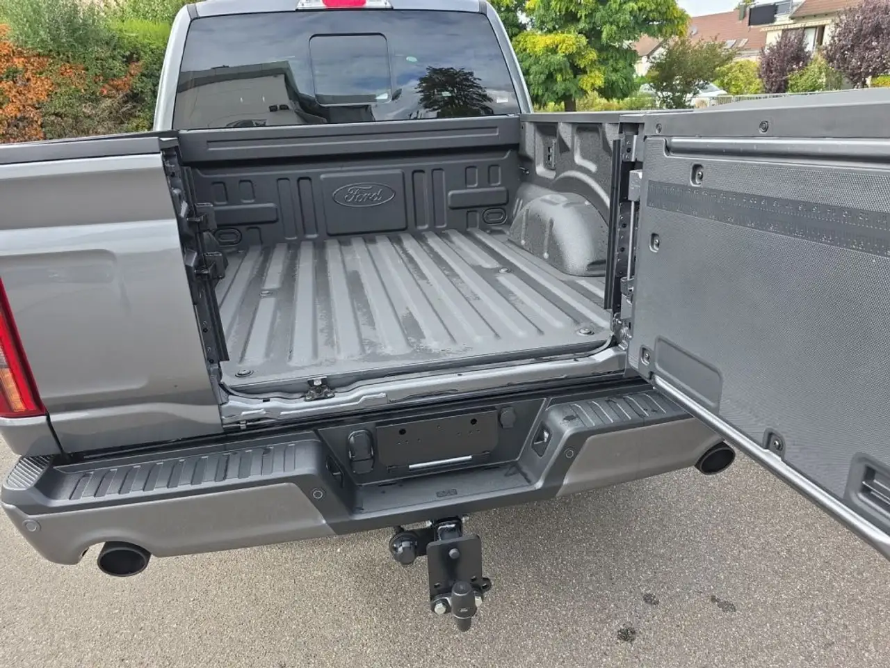 Ford F 150 V8 Black Edition Lariat MJ 2025 deutsche Ausführun 16