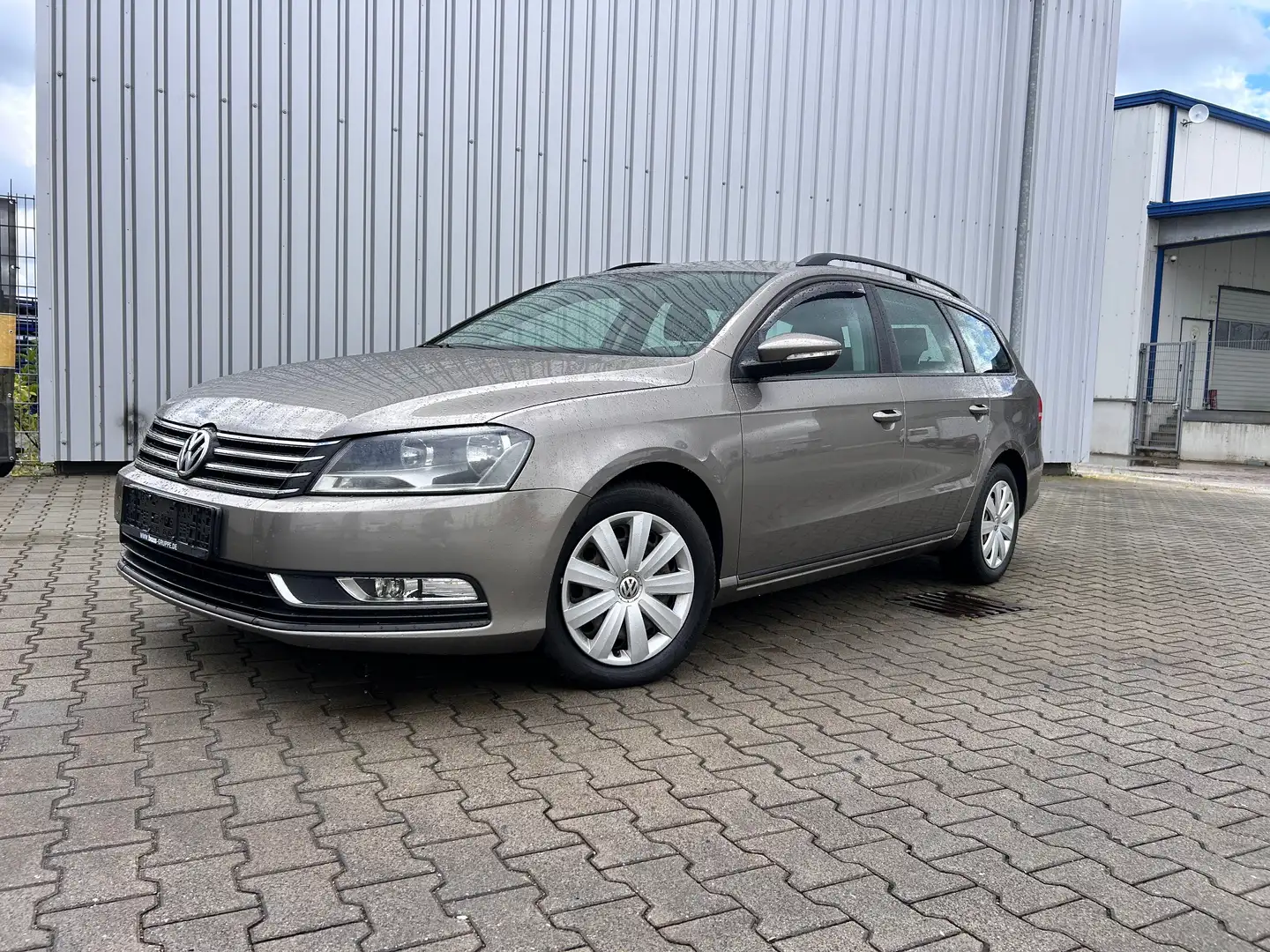 Volkswagen Passat Variant 2.0 TDI 4Motion BlueMotion Technol. Trendline Brun - 1