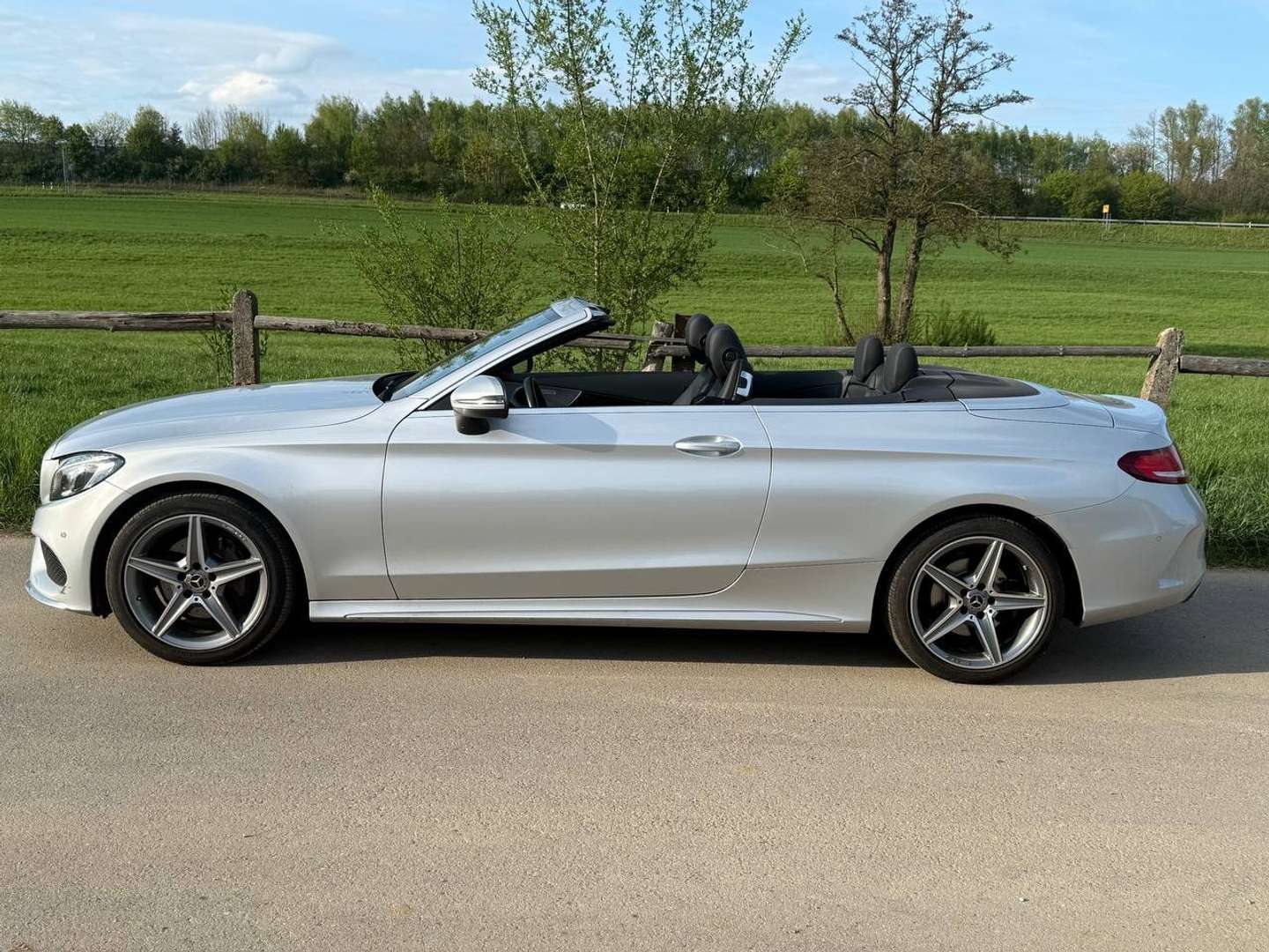 Mercedes Classe C Cabriolet 200 AMG Line -  - Joinsteer - #2