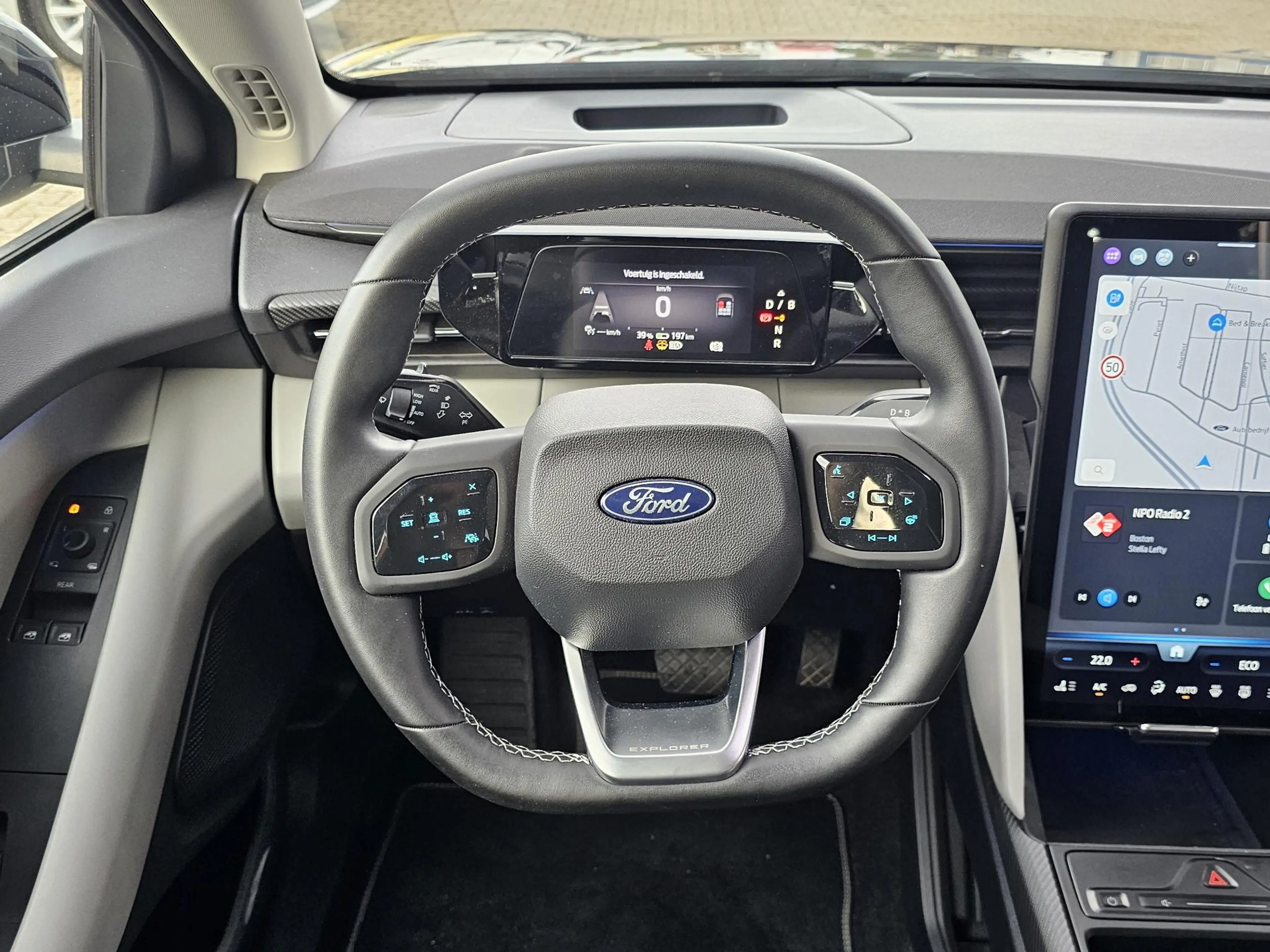 Ford Explorer Premium Extended Range AWD 77 kWh 340pk | Driver A — photo 13