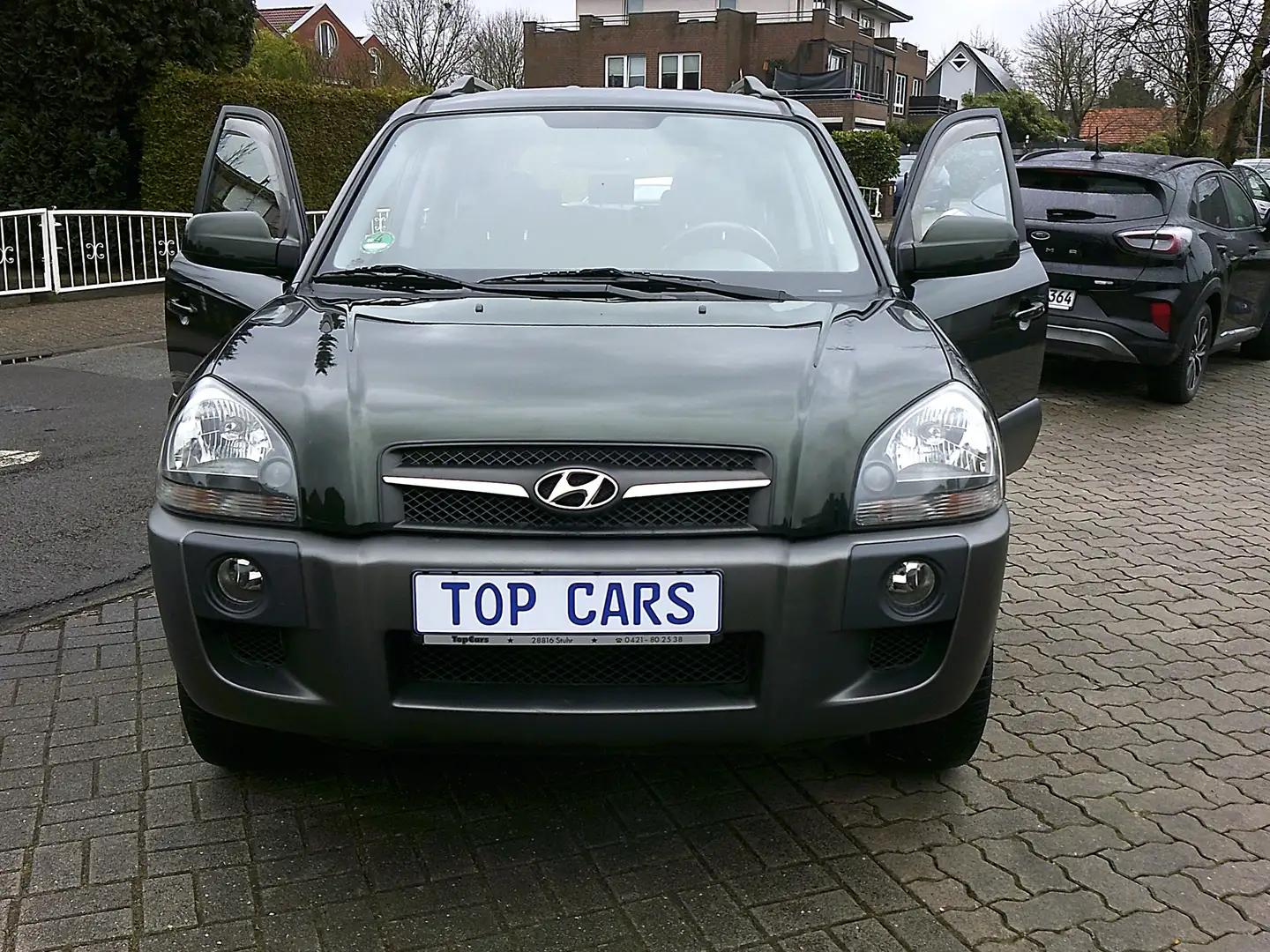 Hyundai TUCSON 2.0 GLS (2WD) - 1