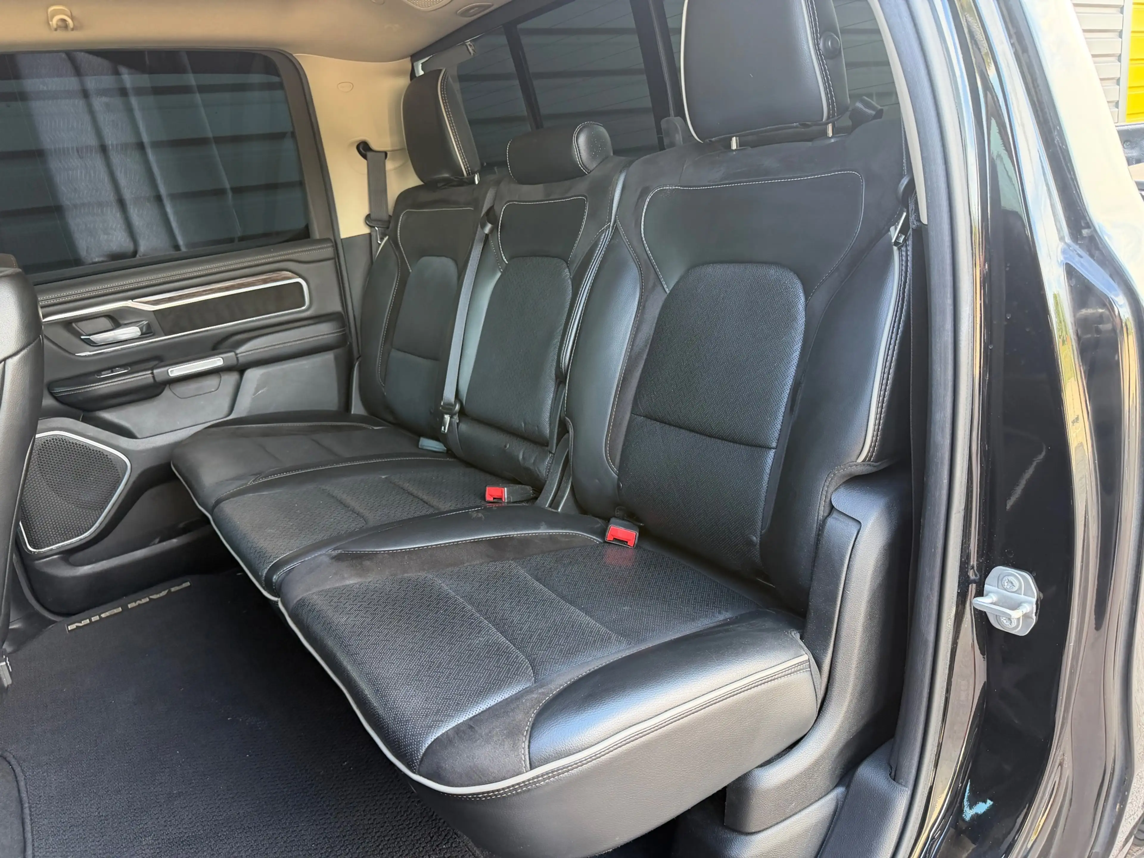 Dodge RAM 1500 5.7 V8 4x4 Crew Cab Laramie MARGE!! KOOPJE!! — photo 14