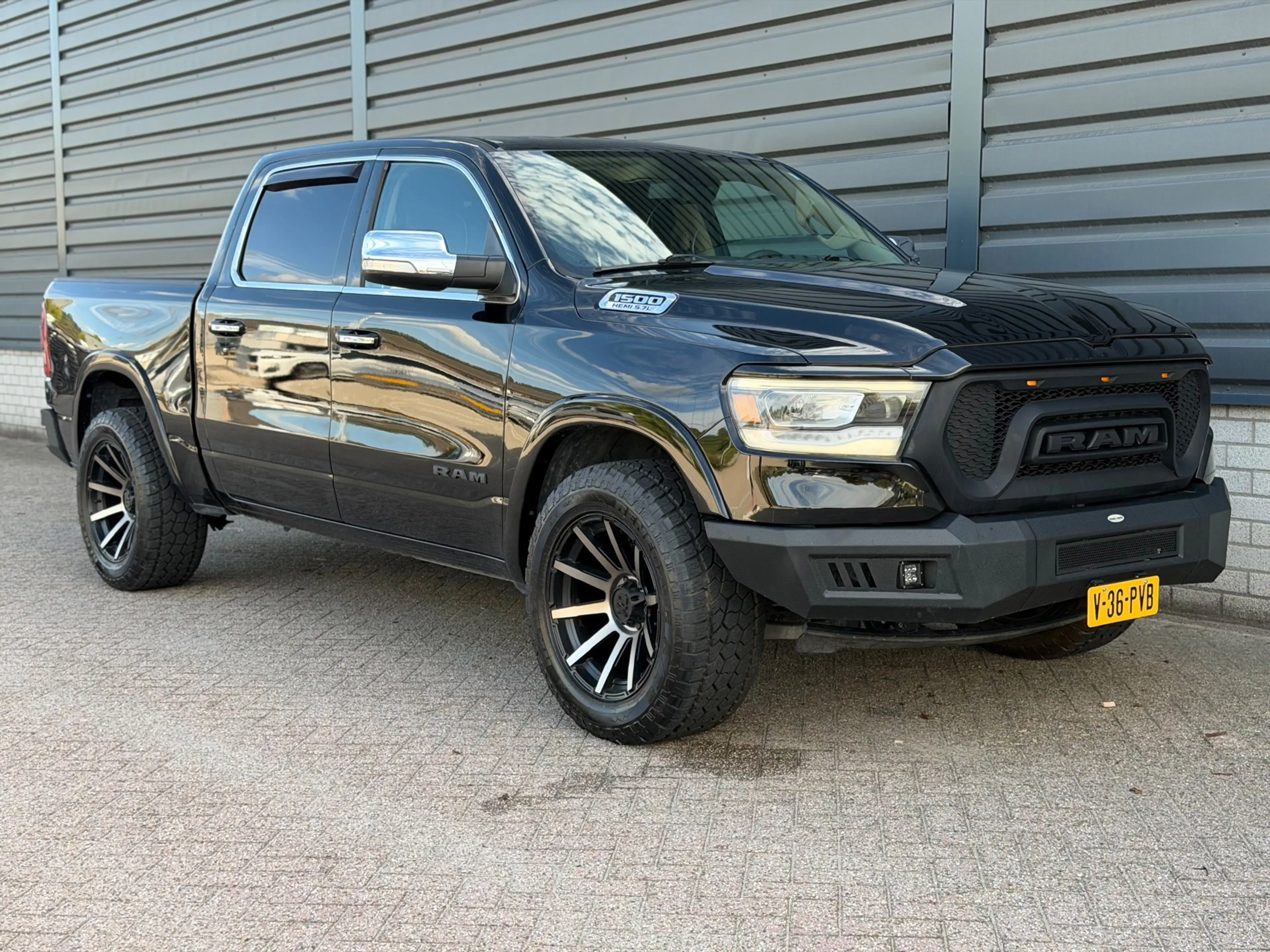 Dodge RAM 1500 5.7 V8 4x4 Crew Cab Laramie MARGE!! KOOPJE!! — photo 5
